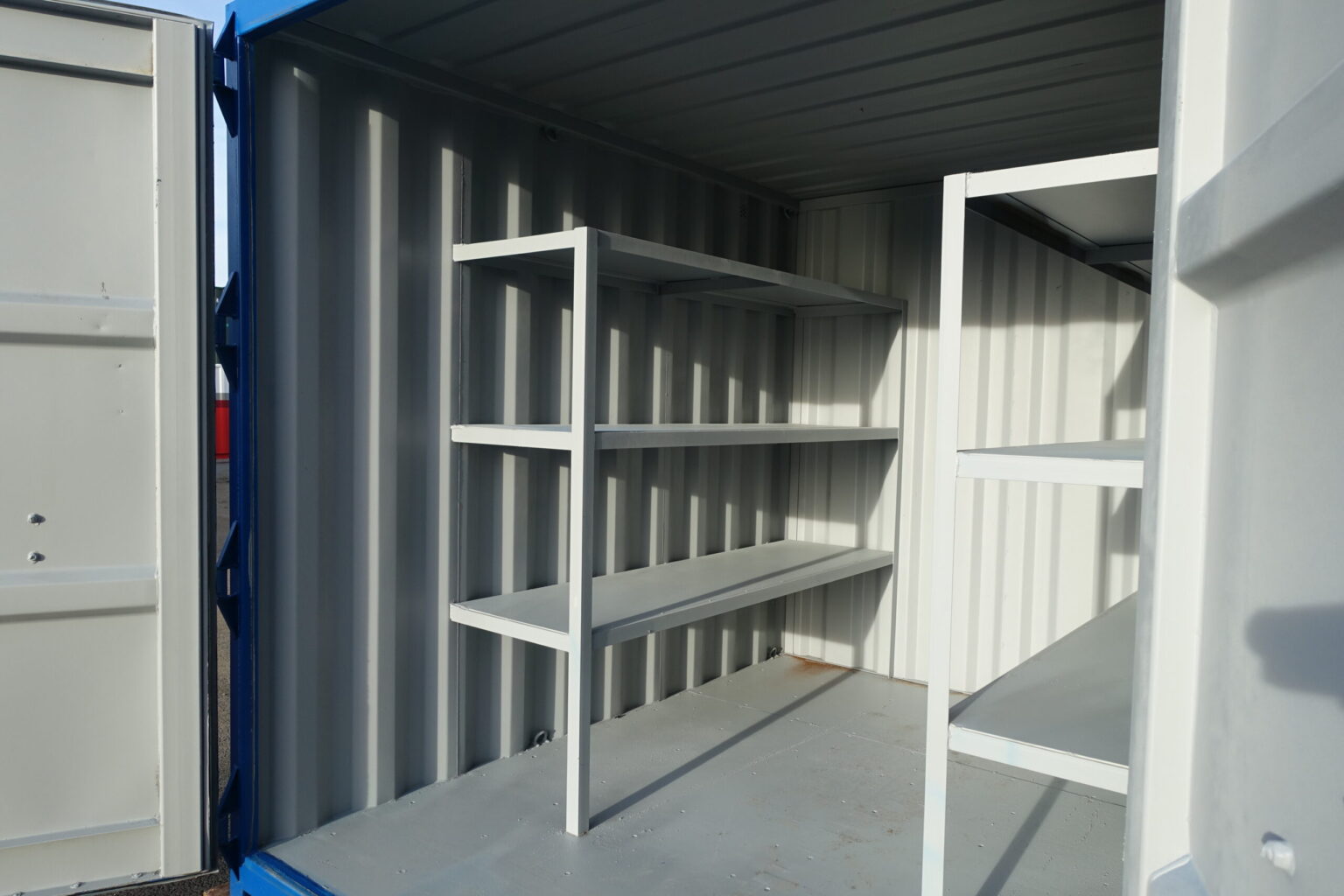 10ft Used Chemical Storage Container - Image 4