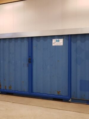 20ft Hi Cube Container (9′ 6″ high) suitable for IBC storage Sliding Door