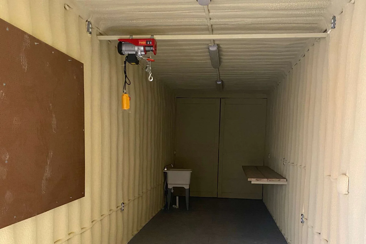 40ft Sportman’s Storage Container - Image 5